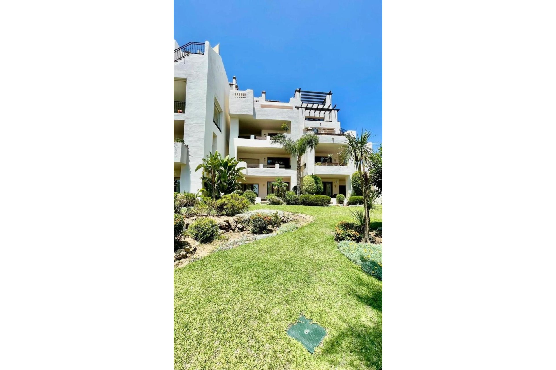 Resale - apartment - Estepona - Estepona Centro