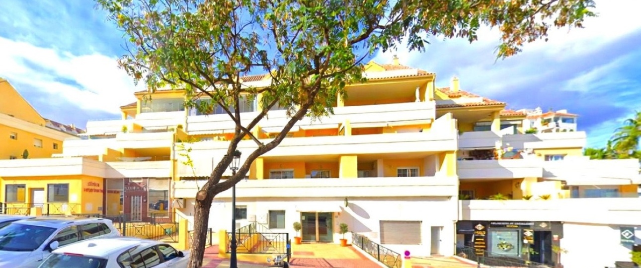Resale - apartment - Estepona - Estepona Centro