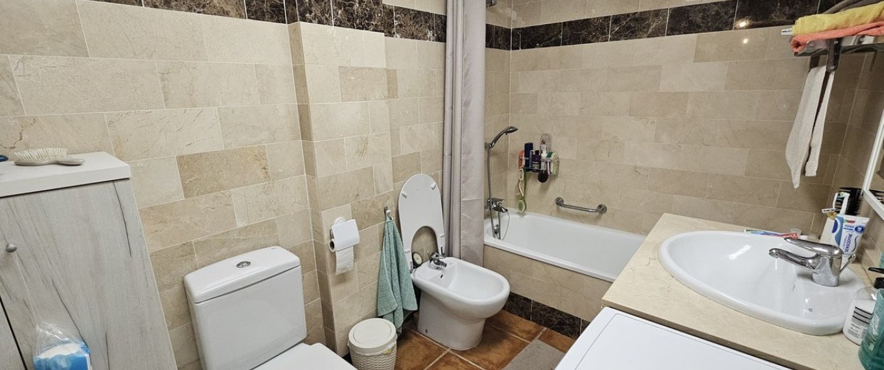 Resale - apartment - Estepona - Estepona Centro