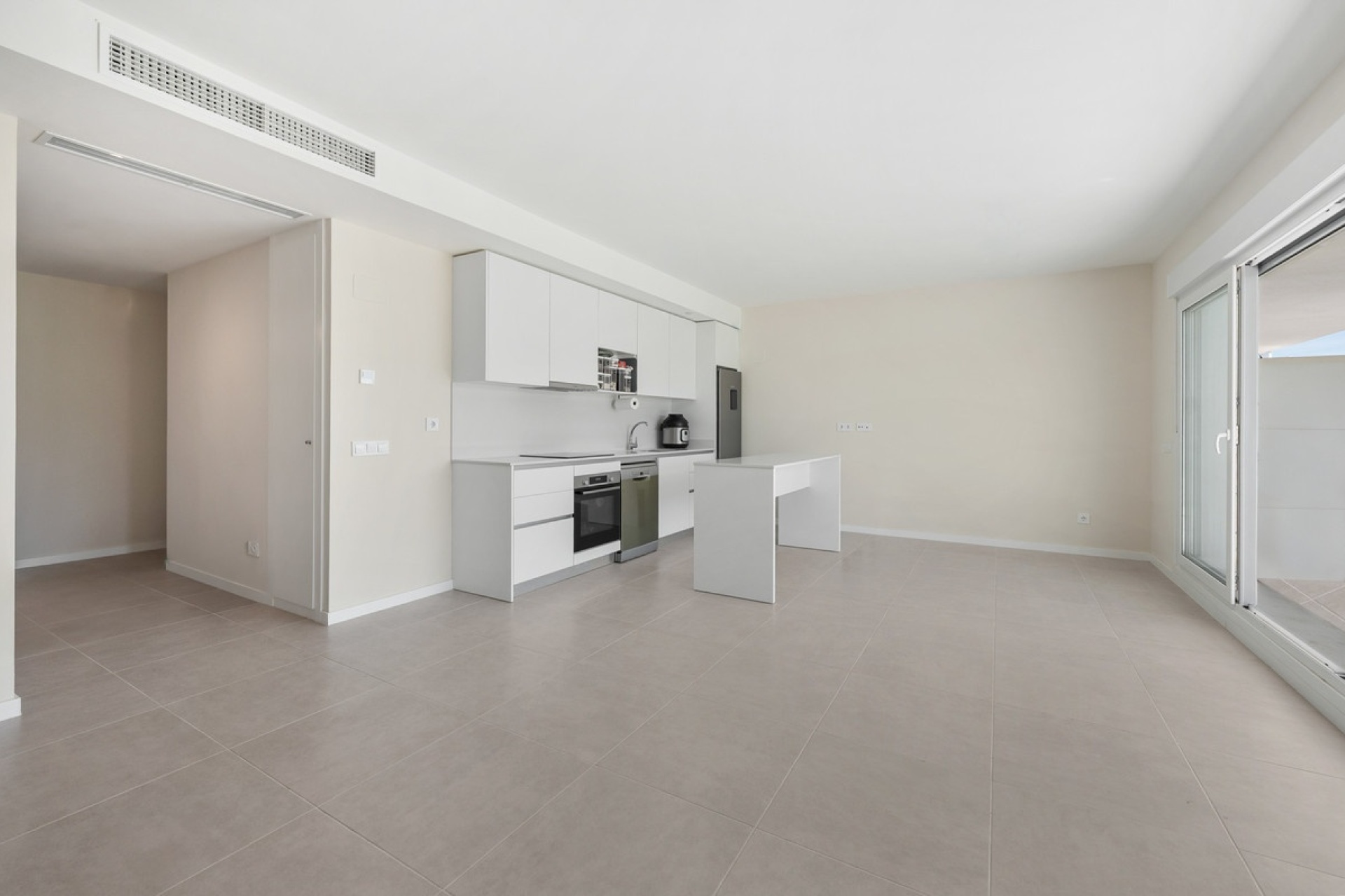 Resale - apartment - Estepona - Estepona Centro