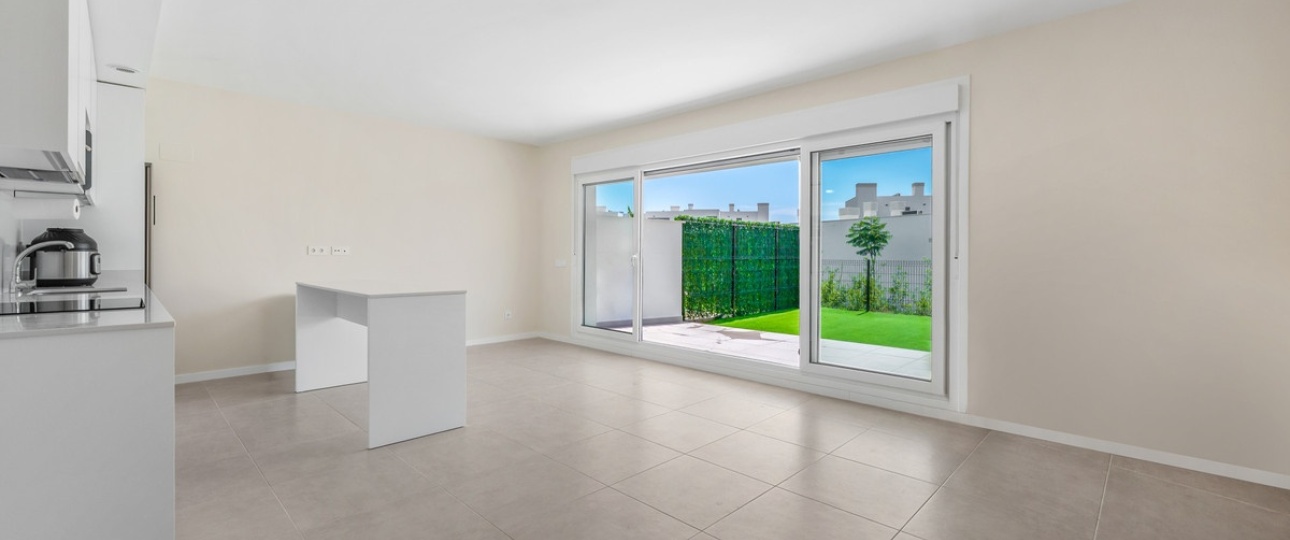 Resale - apartment - Estepona - Estepona Centro