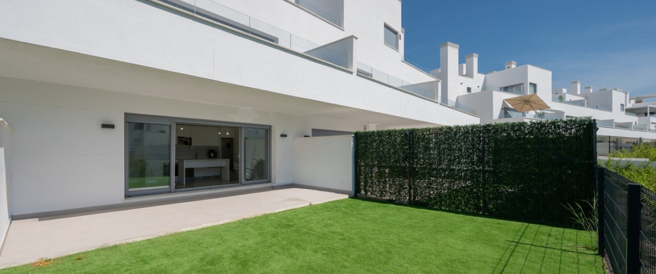 Resale - apartment - Estepona - Estepona Centro