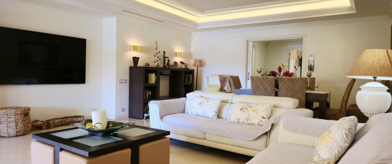 Resale - apartment - Estepona - Estepona Centro