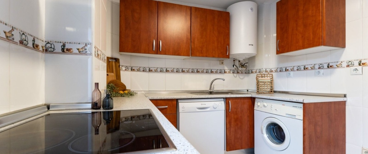 Resale - apartment - Estepona - Estepona Centro