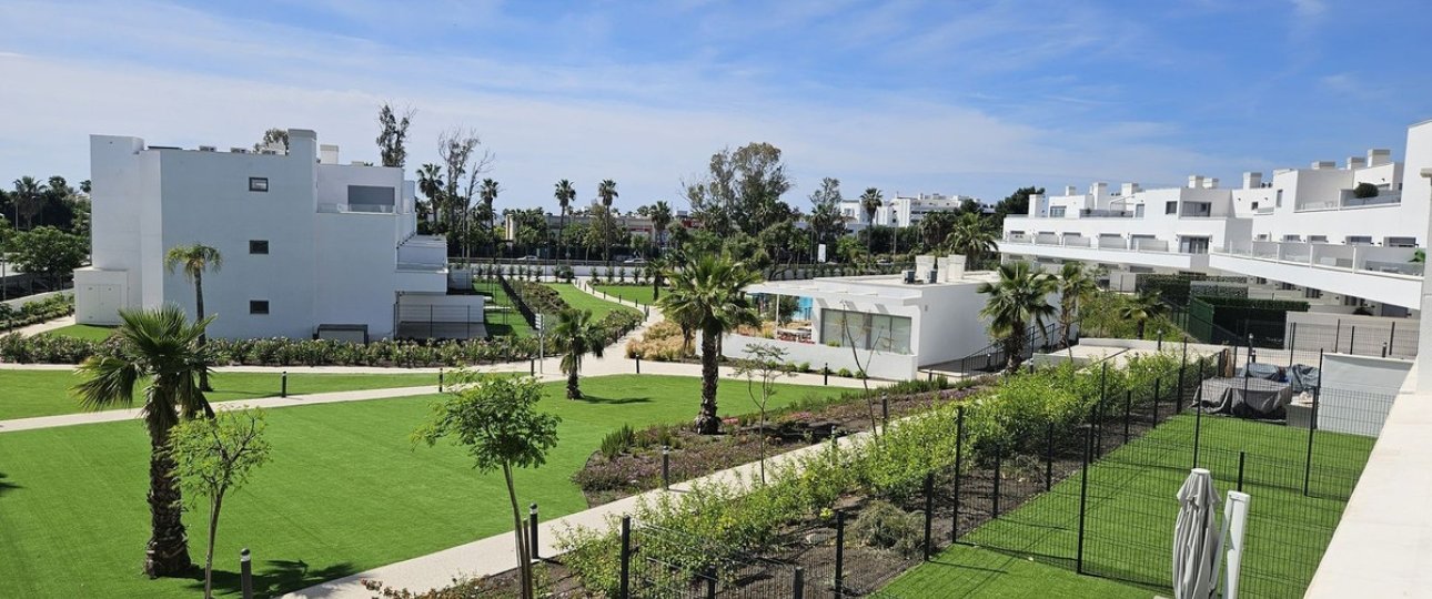Resale - apartment - Estepona - Estepona Centro