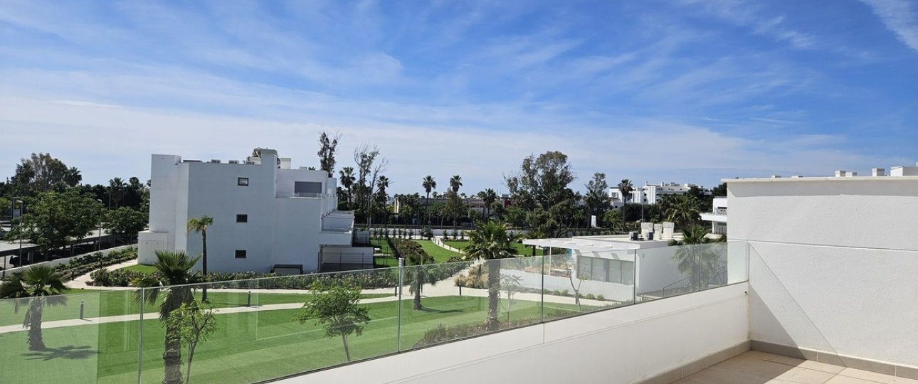Resale - apartment - Estepona - Estepona Centro