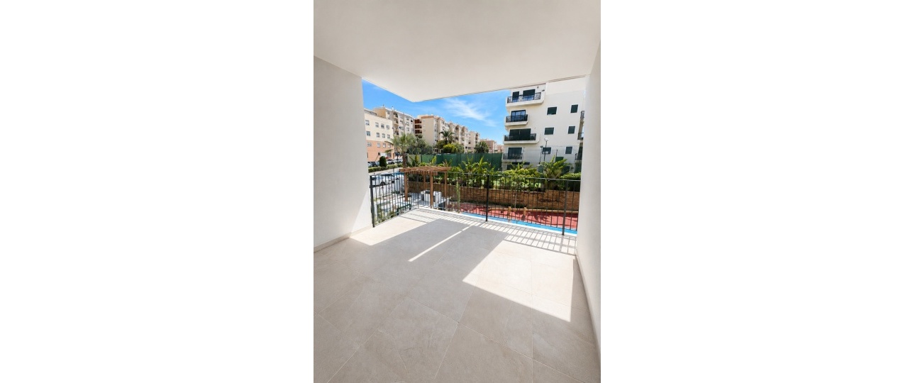 Resale - apartment - Estepona - Estepona Centro
