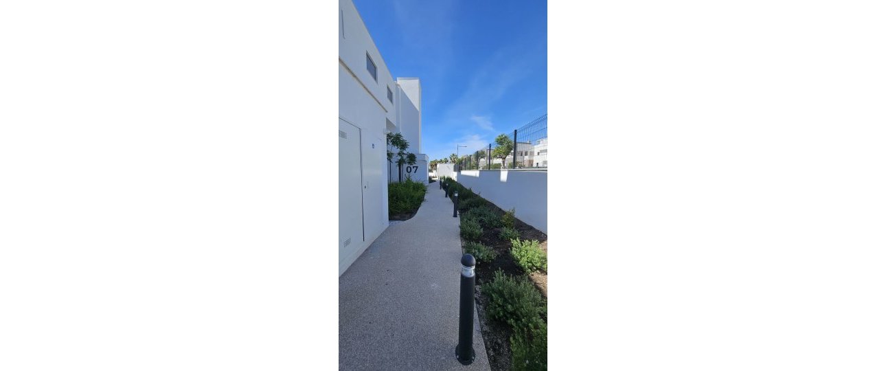 Resale - apartment - Estepona - Estepona Centro