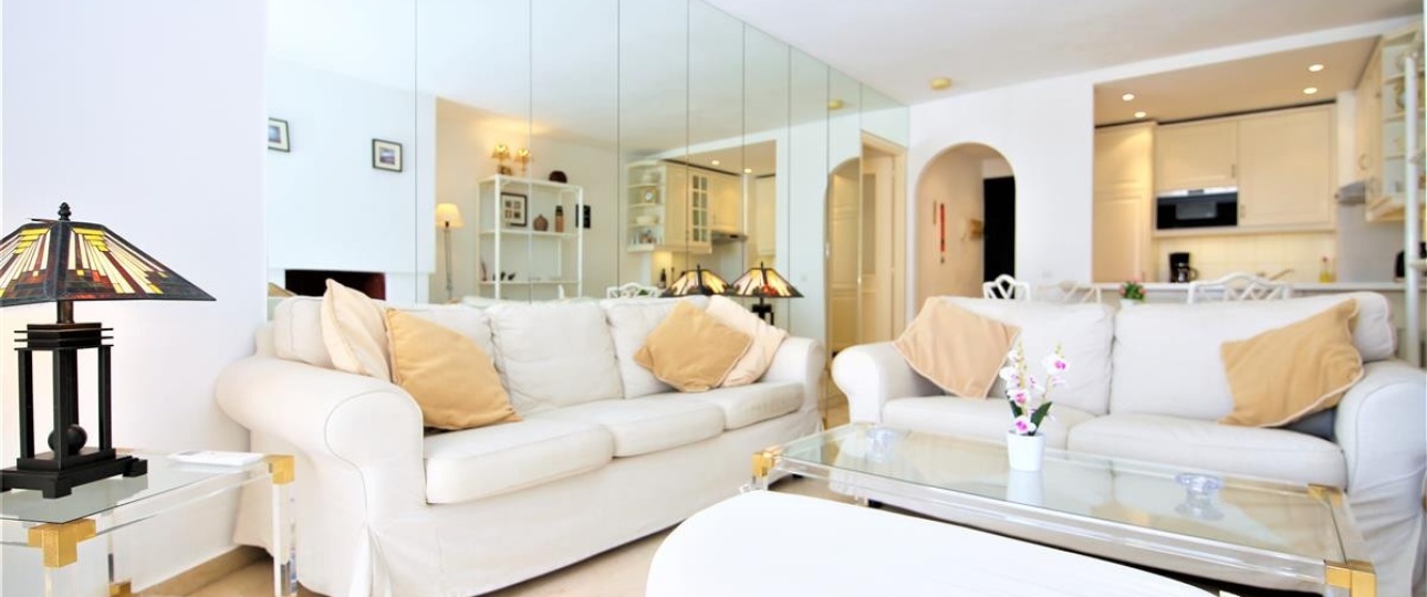 Resale - apartment - Estepona - Estepona Centro