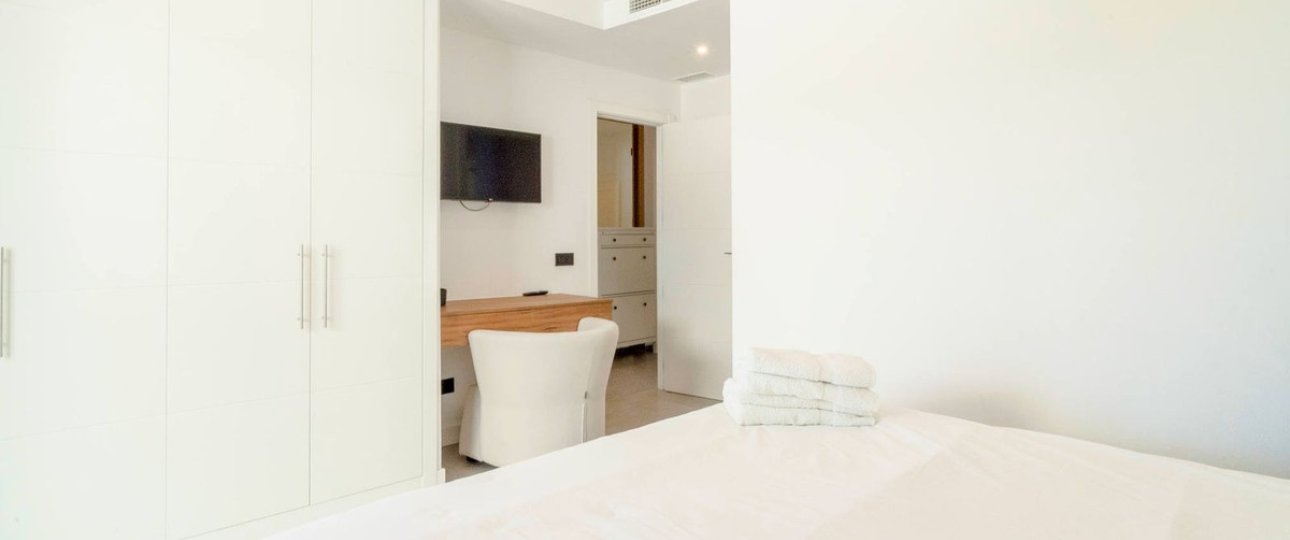 Resale - apartment - Estepona - Estepona Centro