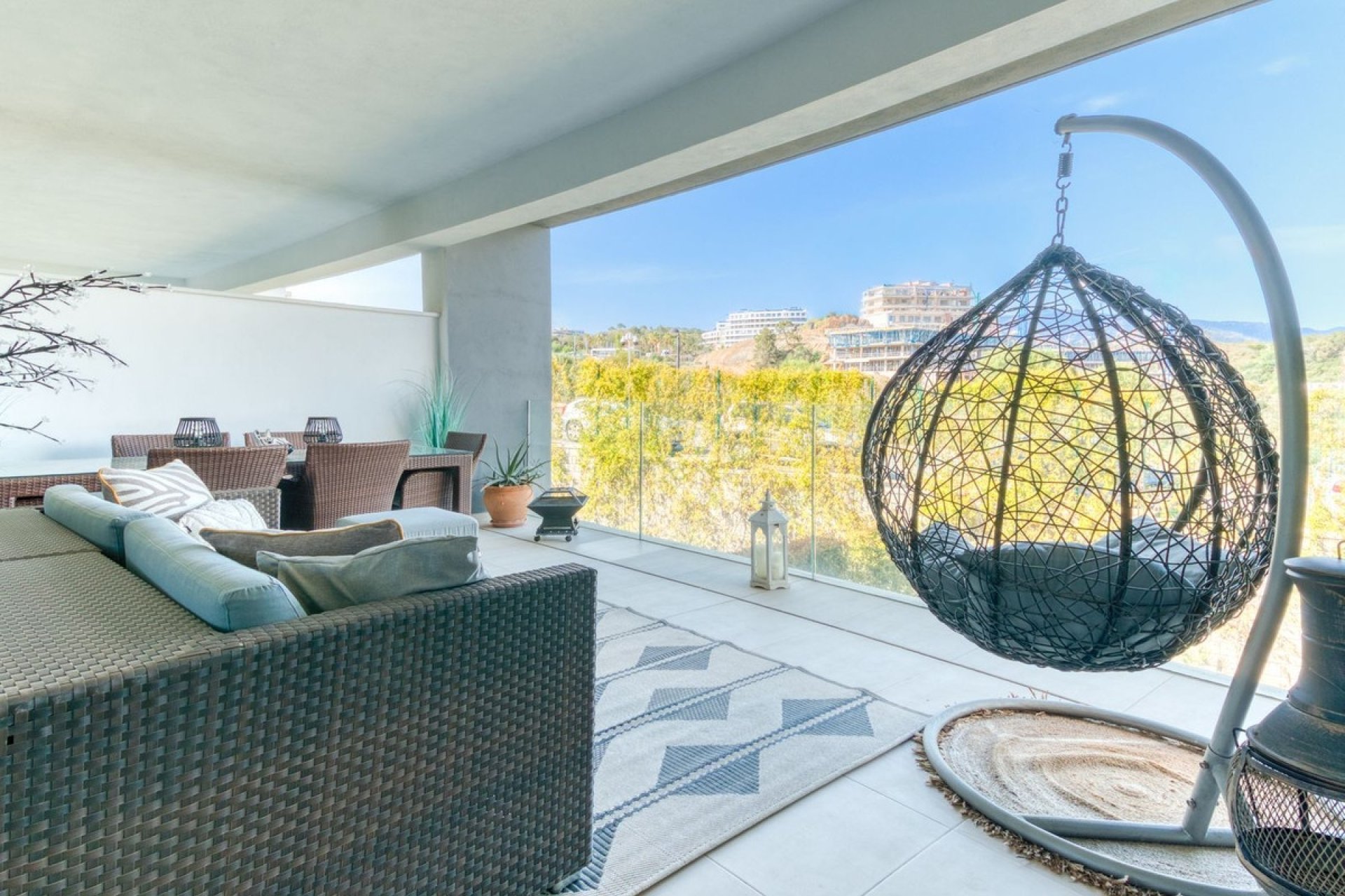 Resale - apartment - Estepona - Estepona Centro