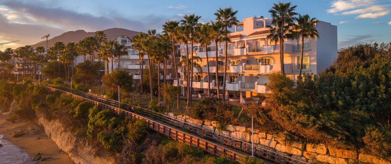 Resale - apartment - Estepona - Estepona Centro