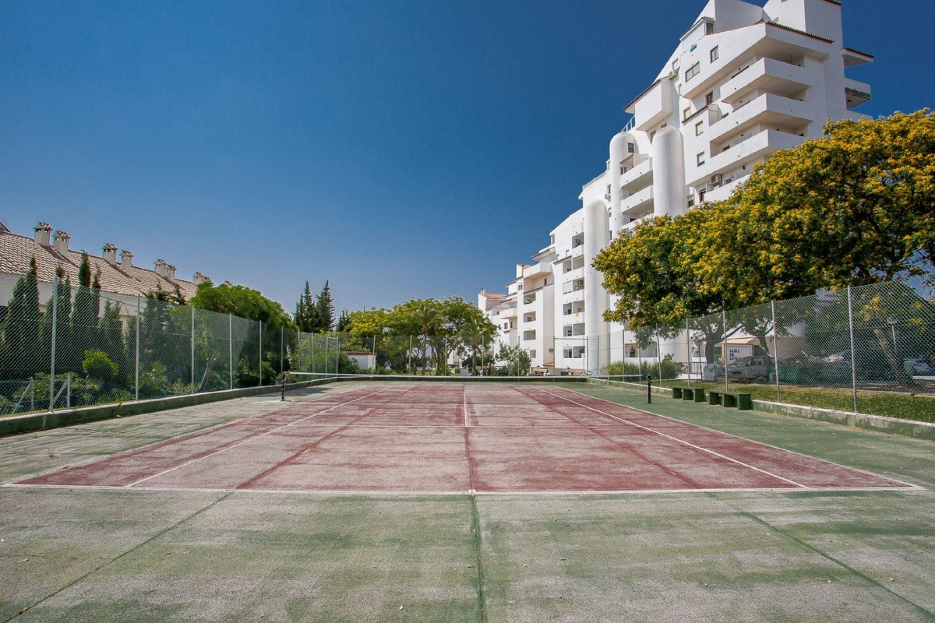 Resale - apartment - Estepona - Estepona Centro