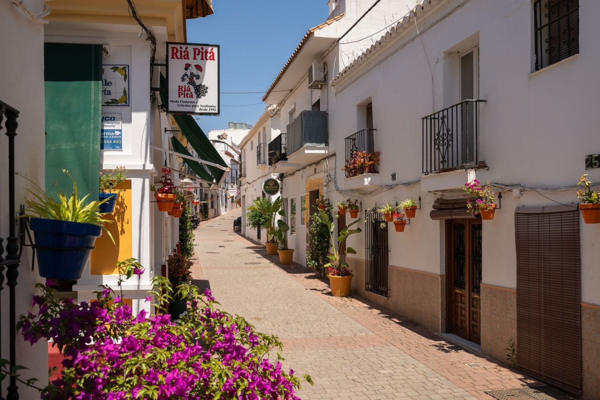 Resale - apartment - Estepona - Estepona Centro