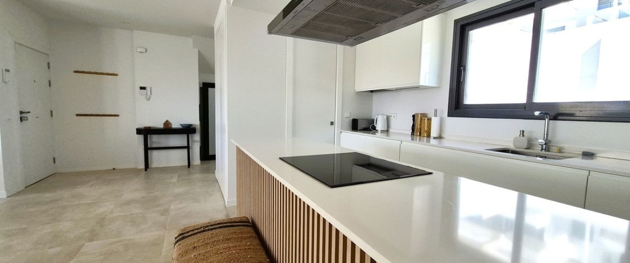 Resale - apartment - Estepona - Estepona Centro