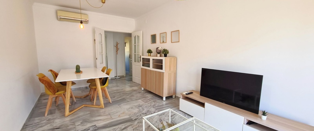 Resale - apartment - Estepona - Estepona Centro