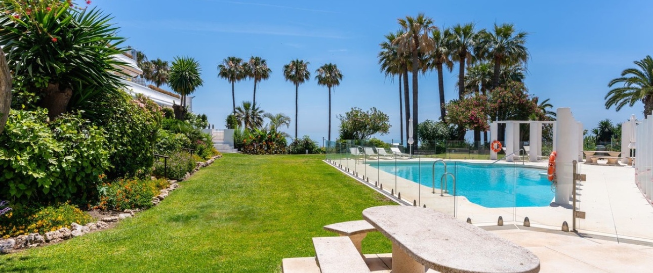 Resale - apartment - Estepona - Estepona Centro
