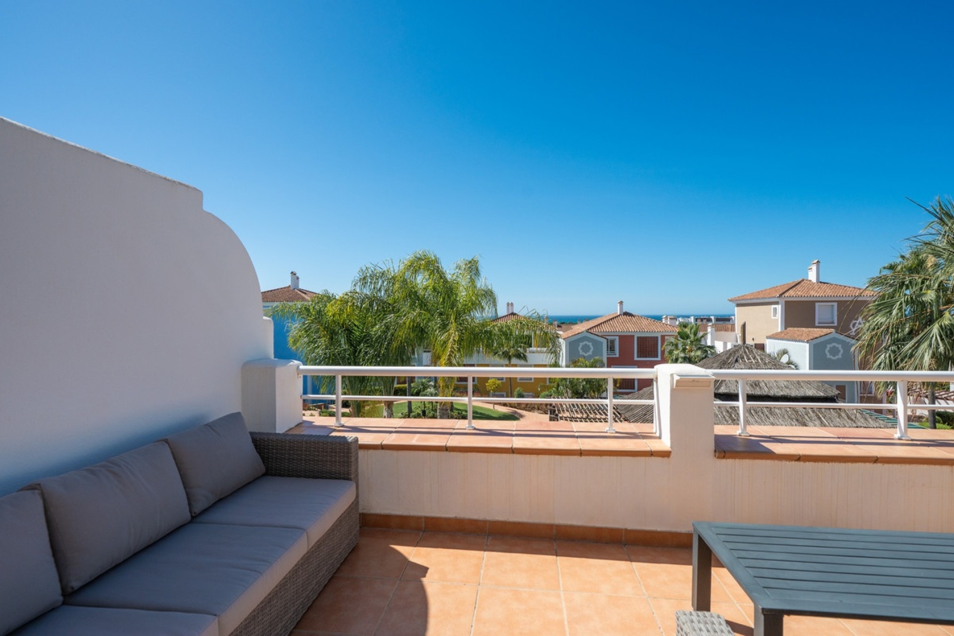 Resale - apartment - Estepona - Estepona Centro