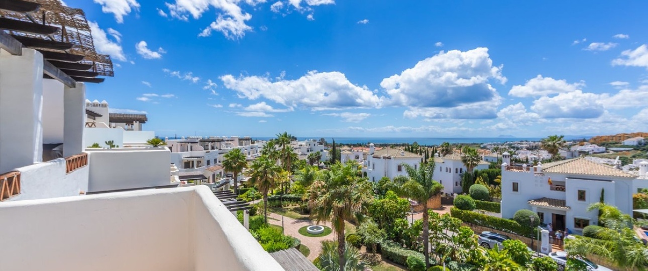 Resale - apartment - Estepona - Estepona Centro