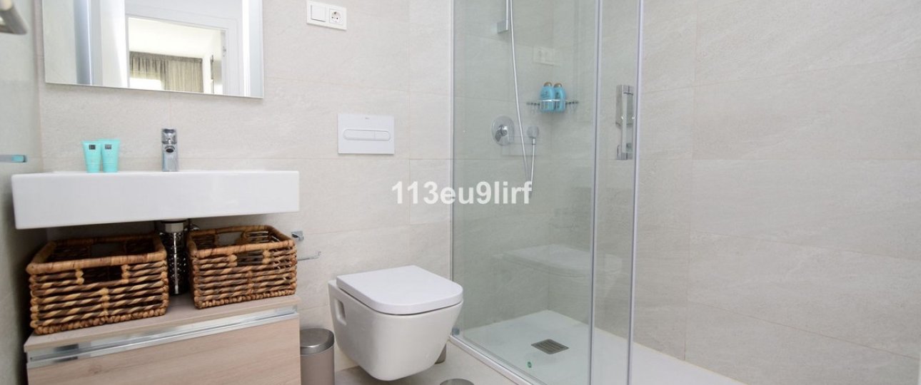 Resale - apartment - Estepona - Estepona Centro