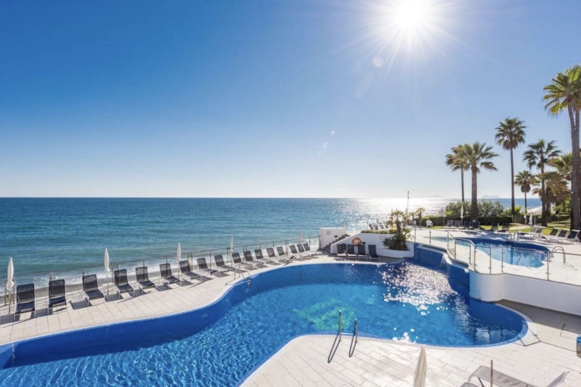 Resale - apartment - Estepona - Estepona Centro