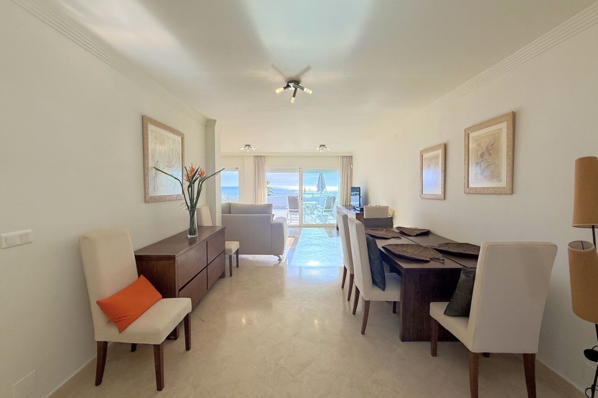 Resale - apartment - Estepona - Estepona Centro
