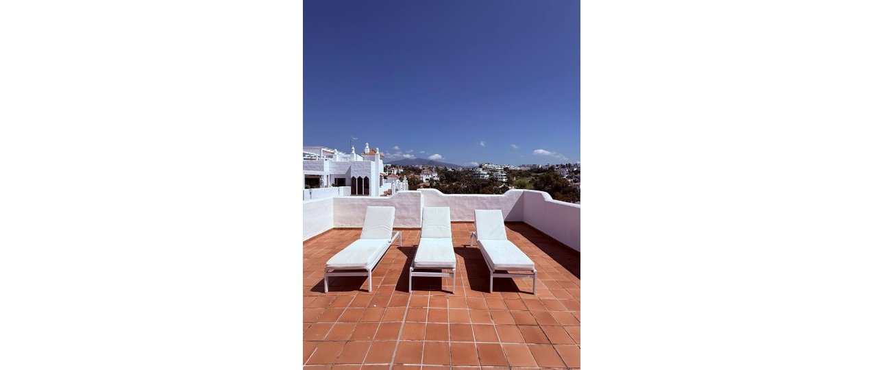 Resale - apartment - Estepona - Estepona Centro