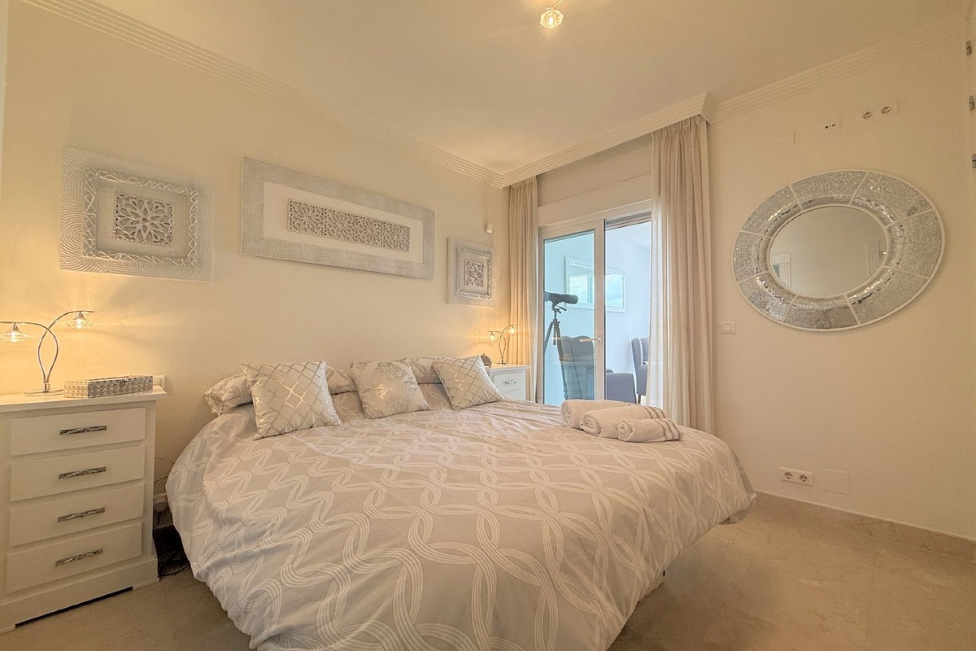 Resale - apartment - Estepona - Estepona Centro