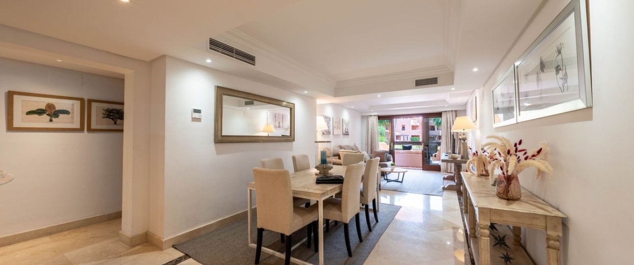 Resale - apartment - Estepona - Estepona Centro