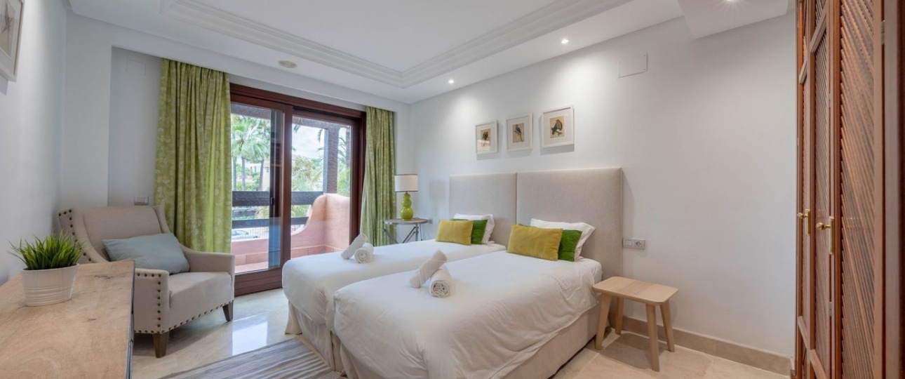 Resale - apartment - Estepona - Estepona Centro