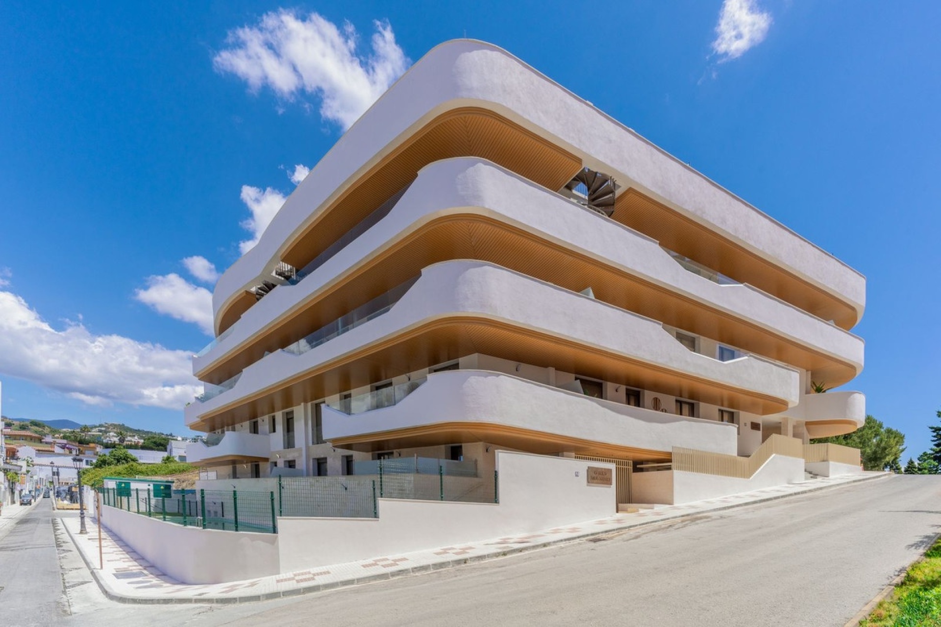 Resale - apartment - Estepona - Estepona Centro