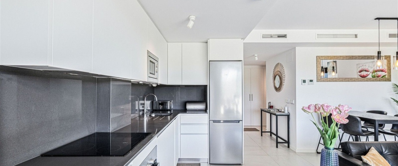 Resale - apartment - Estepona - Estepona Centro