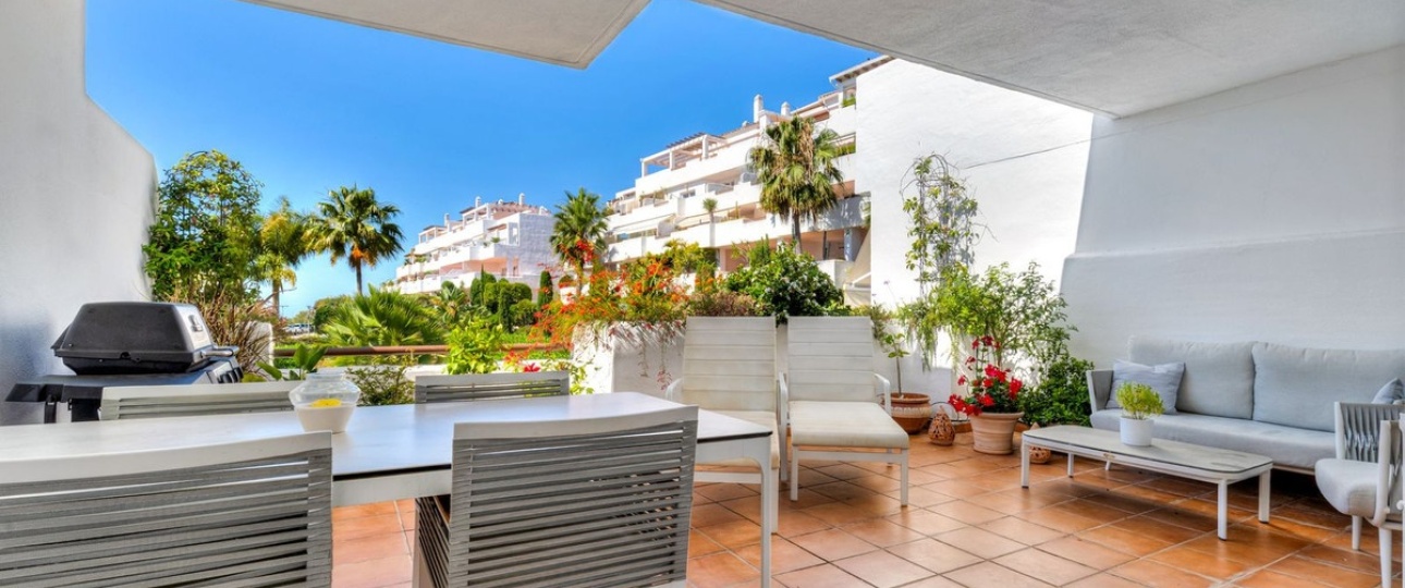 Resale - apartment - Estepona - Estepona Centro
