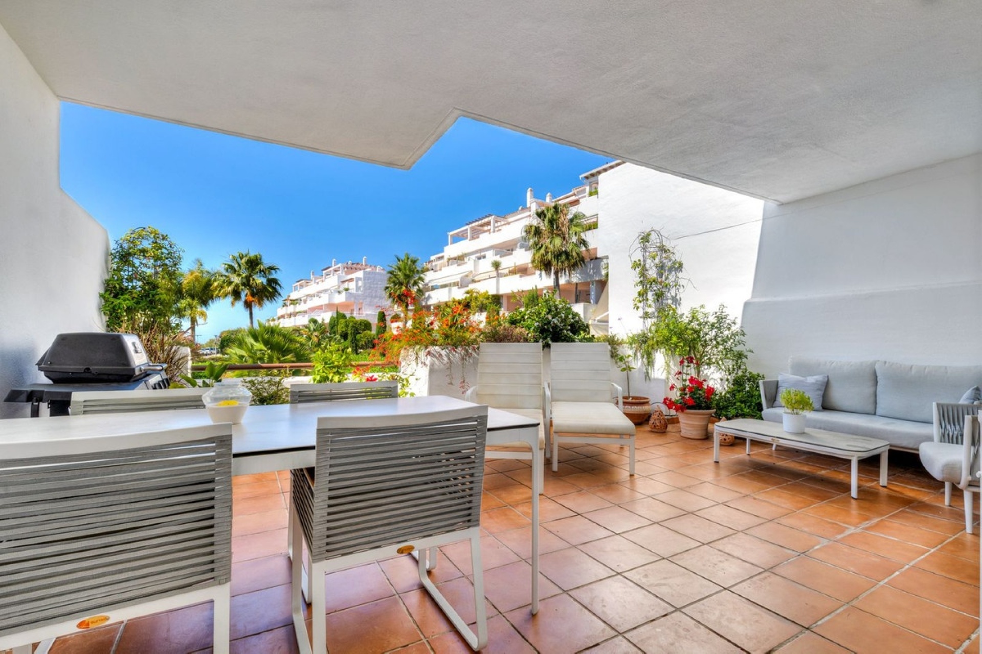 Resale - apartment - Estepona - Estepona Centro