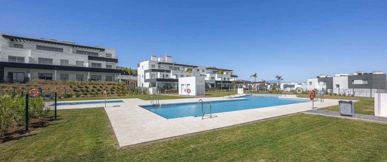 Resale - apartment - Estepona - Estepona Centro