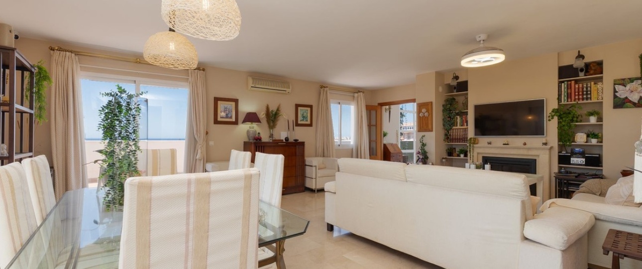 Resale - apartment - Estepona - Estepona Centro