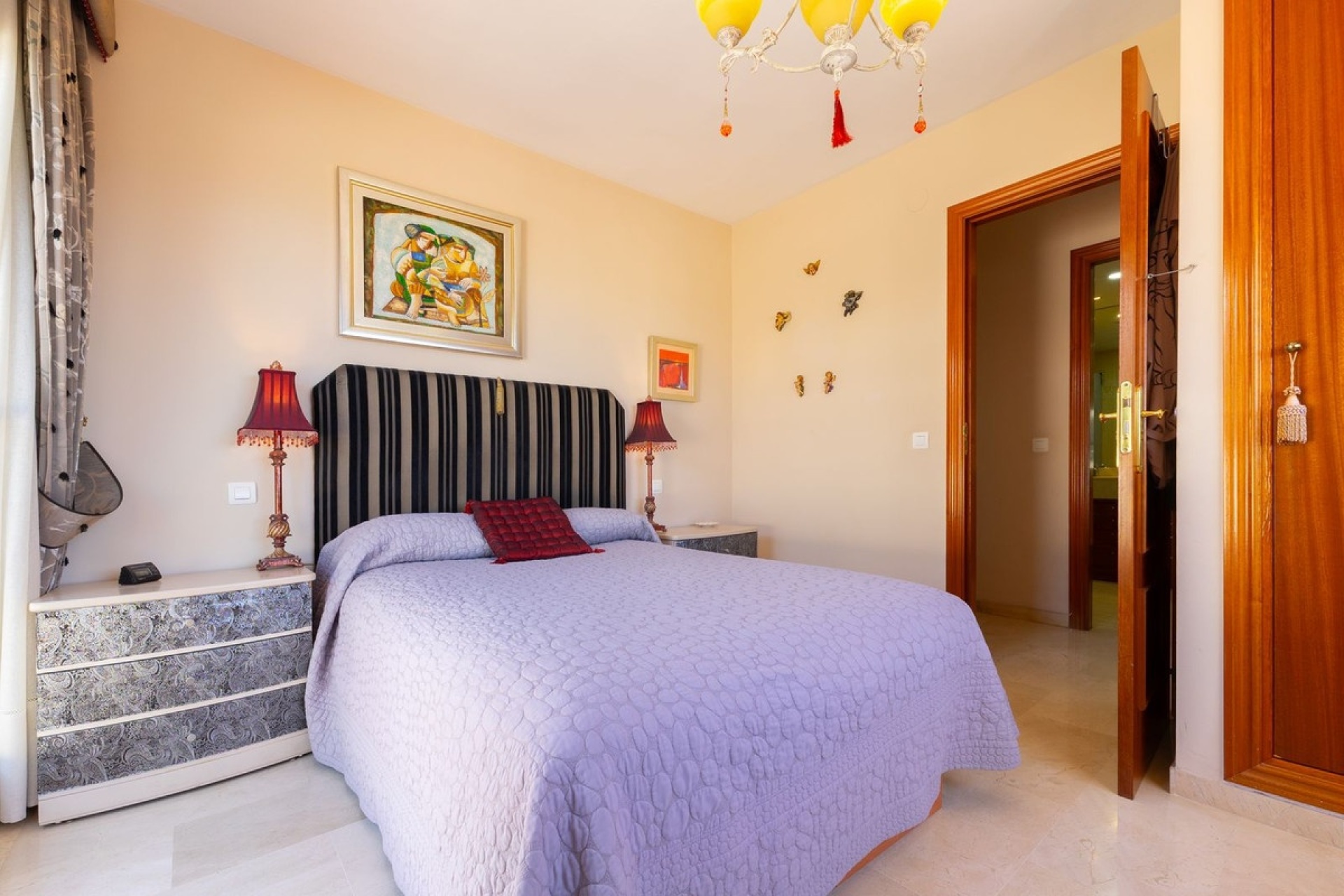 Resale - apartment - Estepona - Estepona Centro