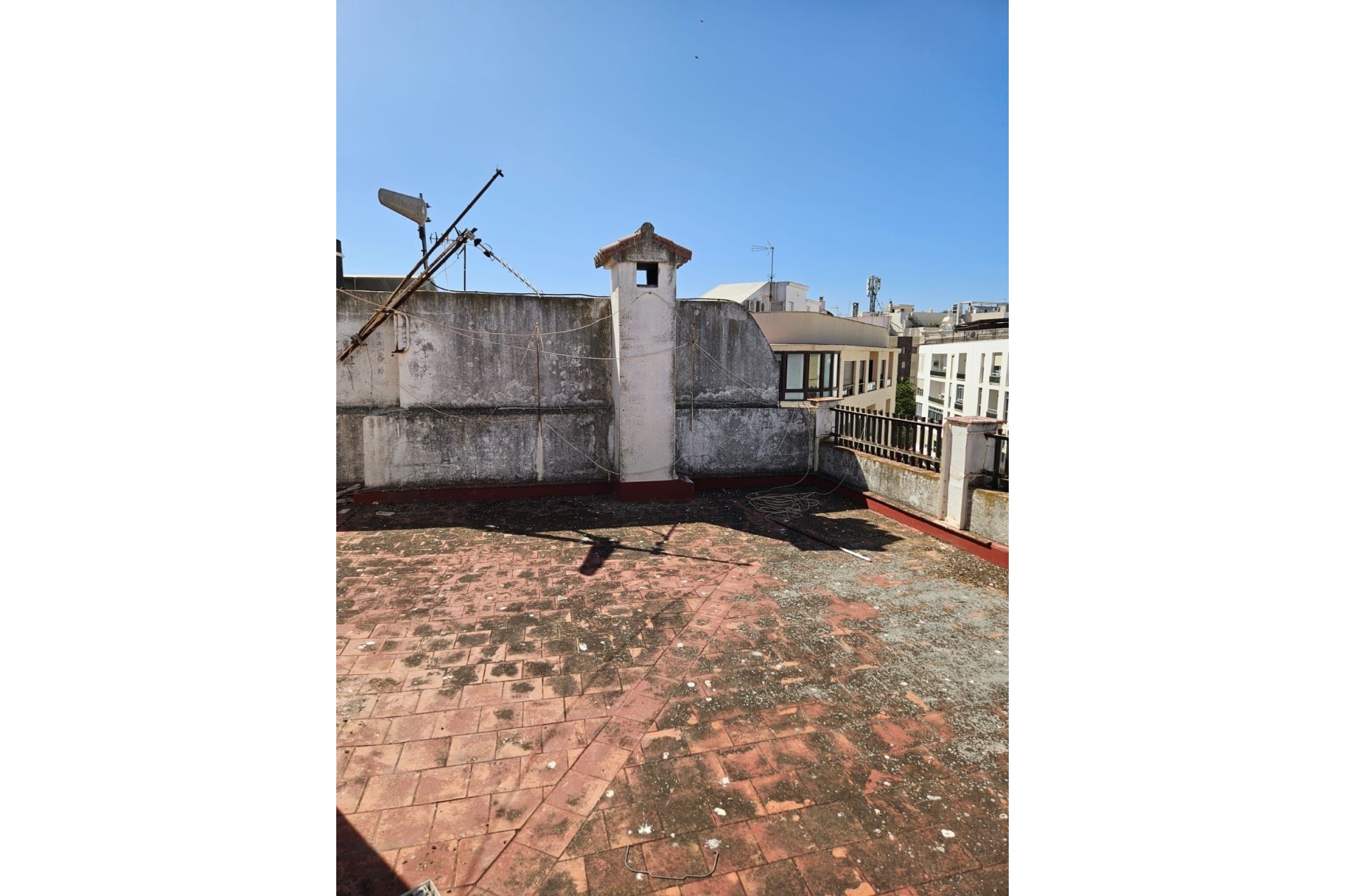 Resale - apartment - Estepona - Estepona Centro