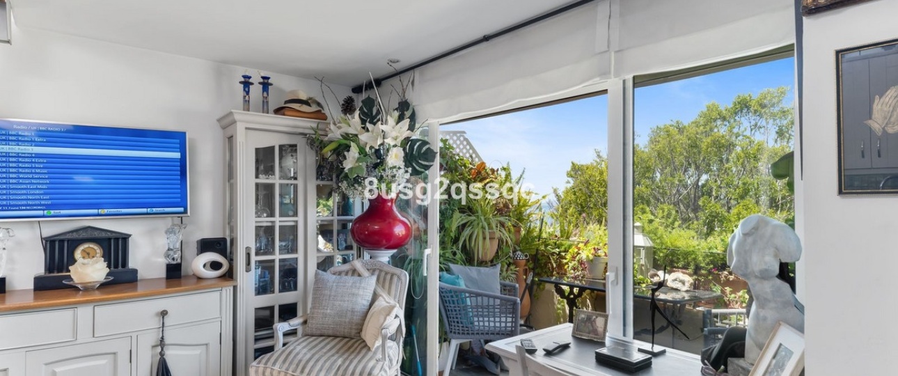 Resale - apartment - Estepona - Estepona Centro