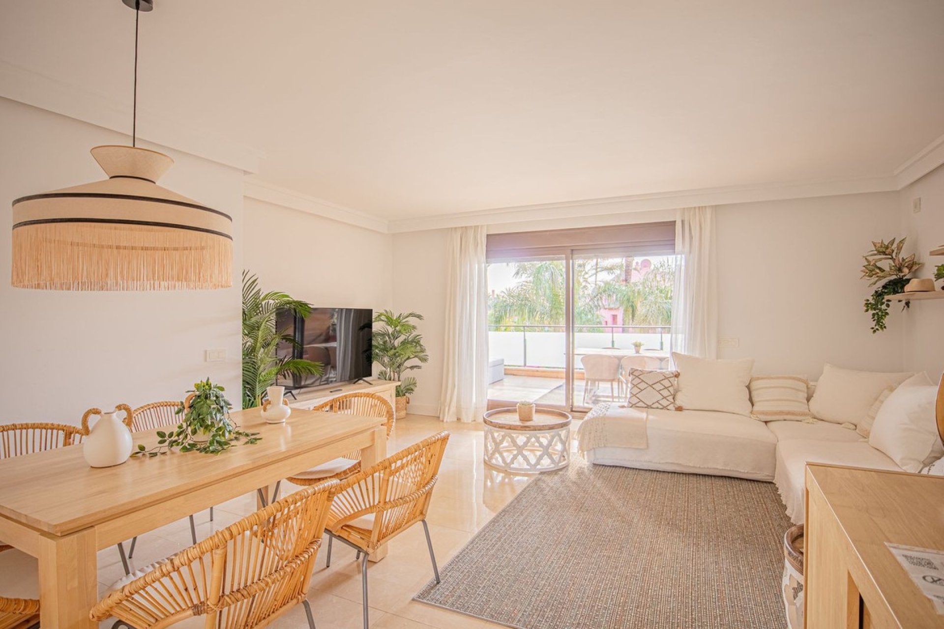 Resale - apartment - Estepona - Estepona Centro
