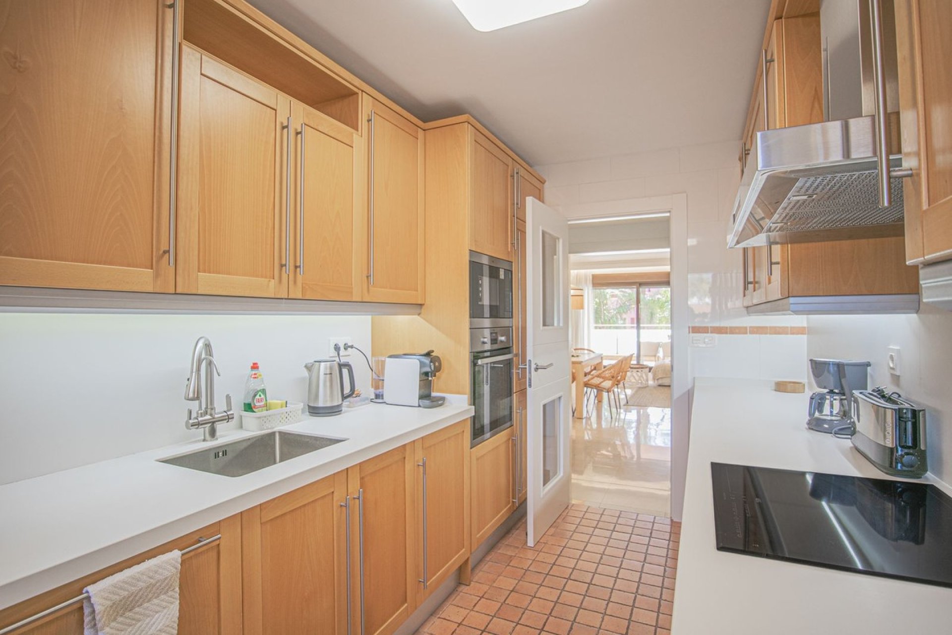 Resale - apartment - Estepona - Estepona Centro