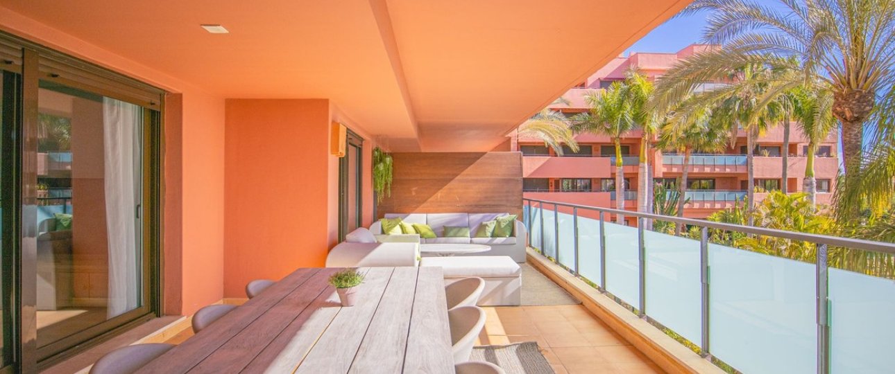 Resale - apartment - Estepona - Estepona Centro