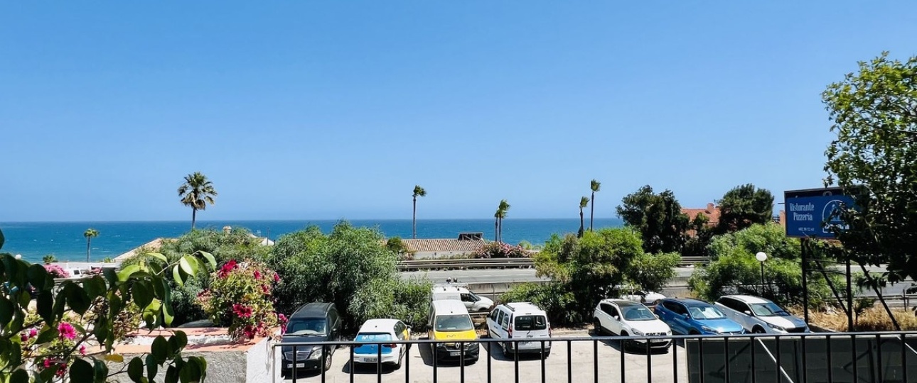 Resale - apartment - Estepona - Estepona Centro