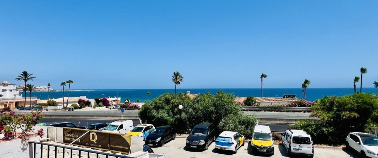 Resale - apartment - Estepona - Estepona Centro
