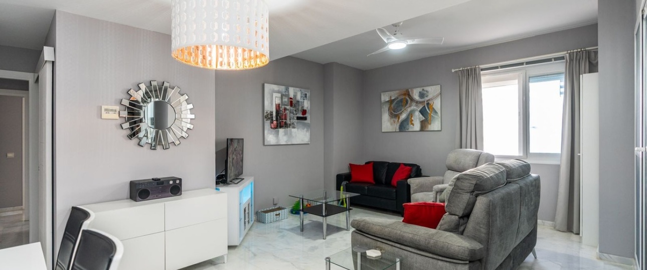 Resale - apartment - Estepona - Estepona Centro