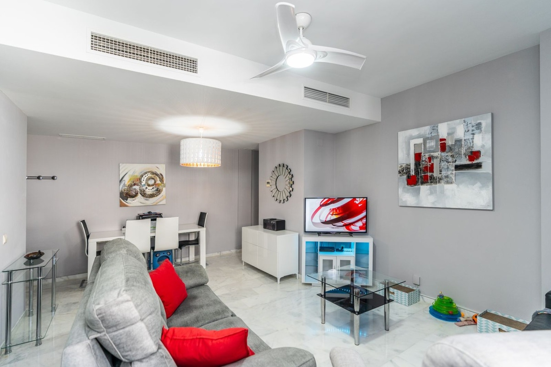Resale - apartment - Estepona - Estepona Centro