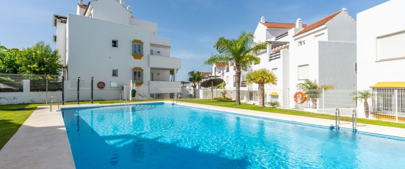 Resale - apartment - Estepona - Estepona Centro