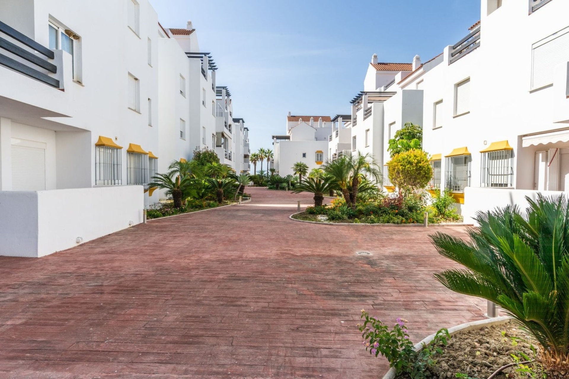 Resale - apartment - Estepona - Estepona Centro