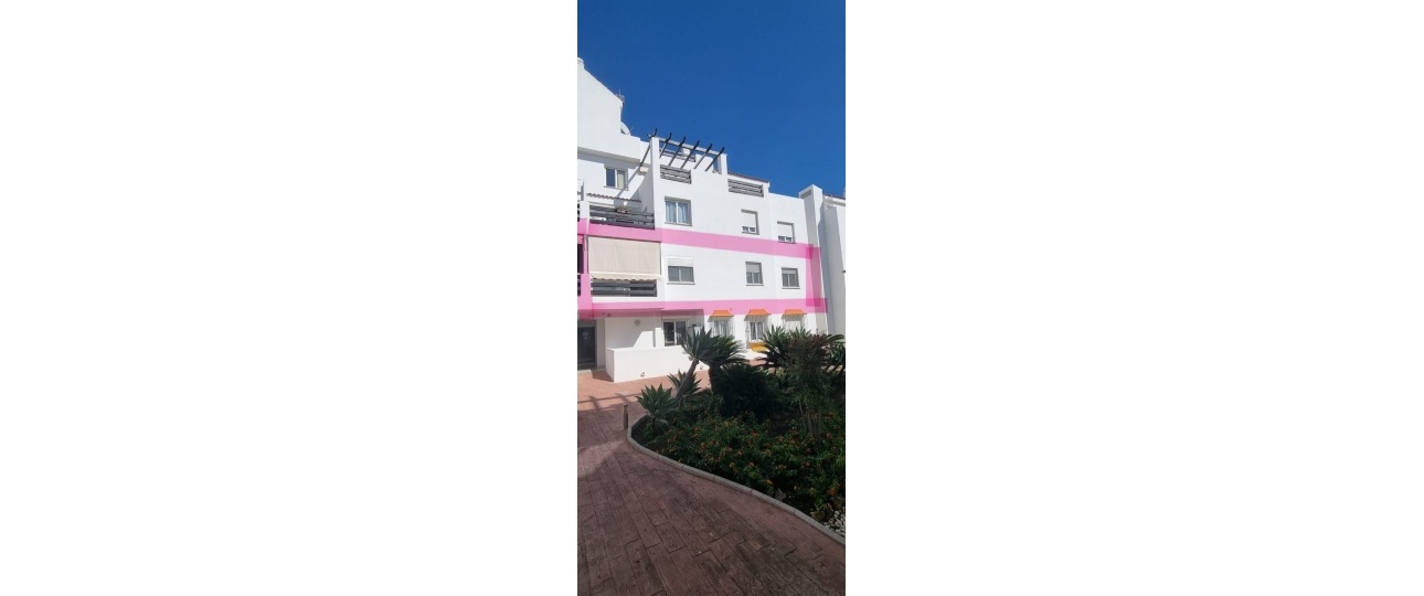 Resale - apartment - Estepona - Estepona Centro