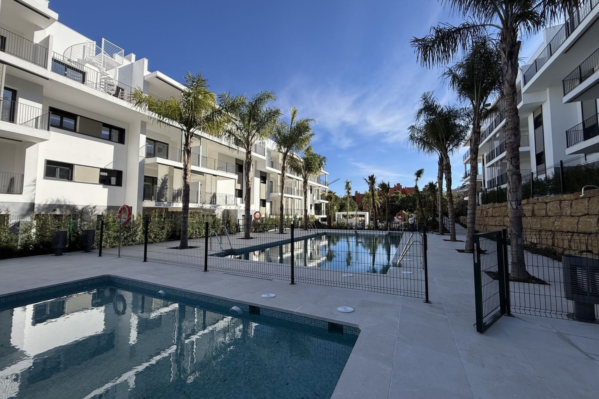 Resale - apartment - Estepona - Estepona Centro
